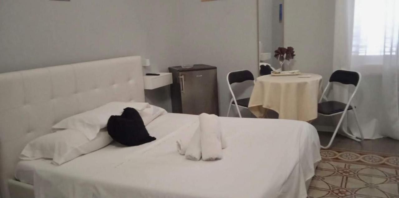 Vida Rooms Luxury Palermo Exteriör bild